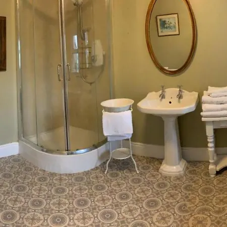 山林小屋 Fennor Park *