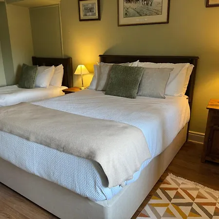 Fennor Park * Oldcastle