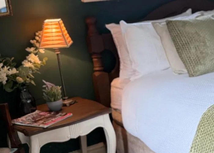 אכסניה Fennor Park